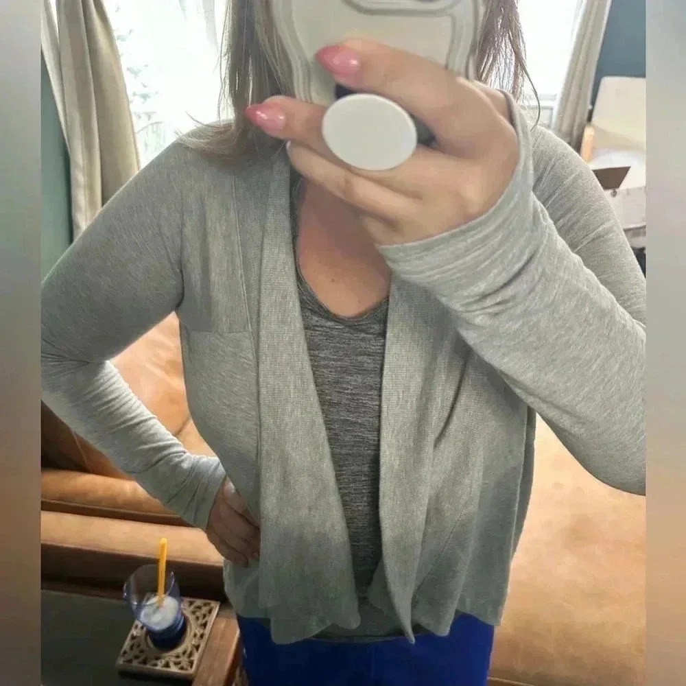 Athleta Gray Wrap Sweater Women’s Size Small Modal/Spandex - Picture 5 of 5